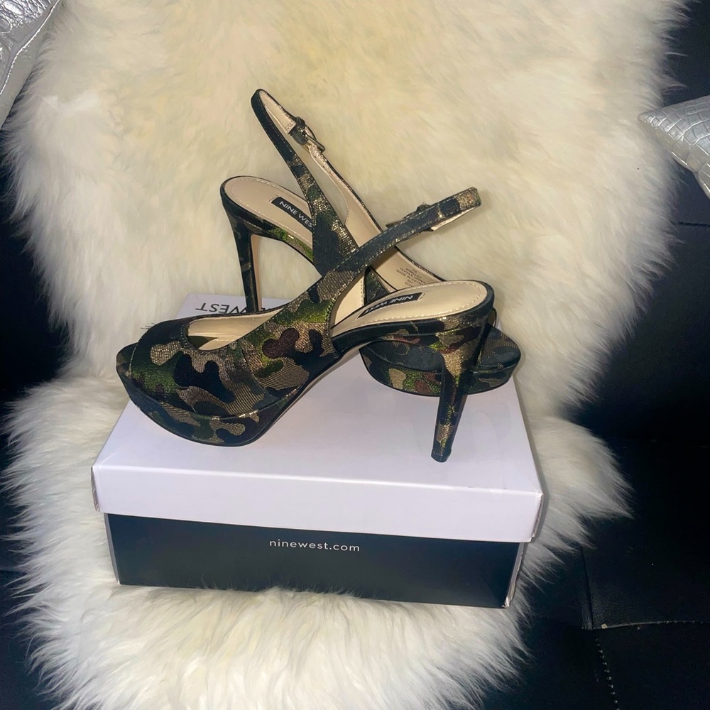 Camouflage Peep Toe Nine West Heels